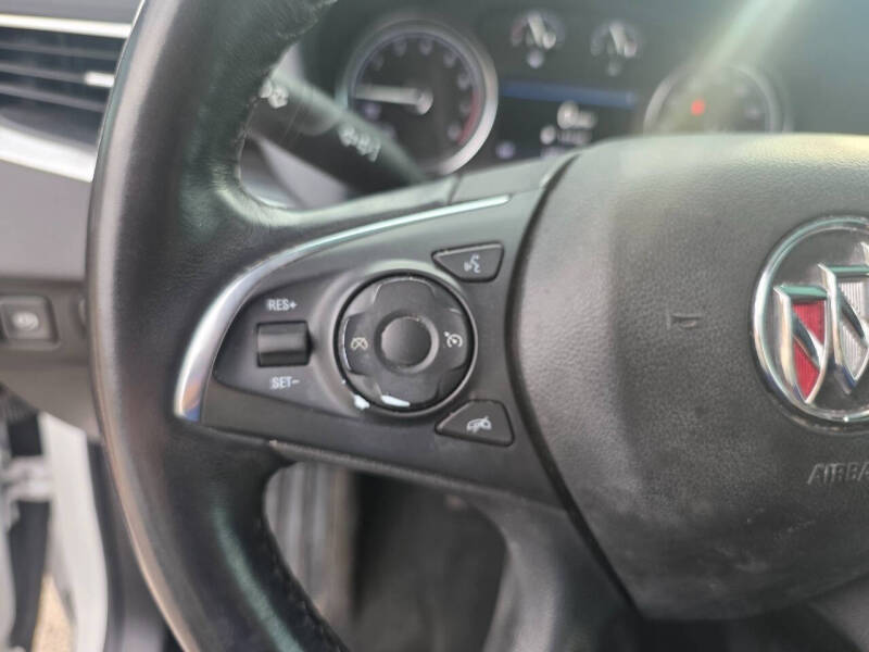 2021 Buick Enclave Essence