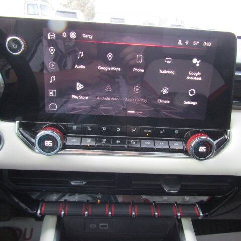 2023 GMC Canyon AT4X