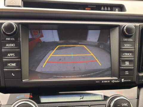 2017 Toyota RAV4 XLE