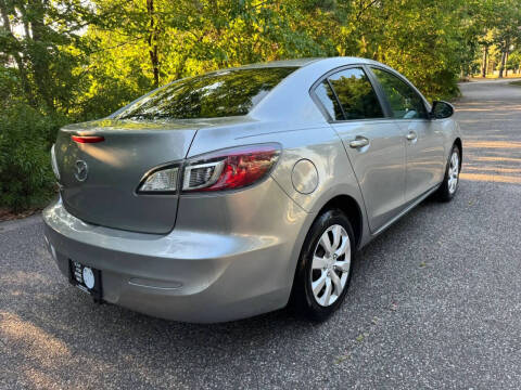 2013 Mazda MAZDA3 i SV
