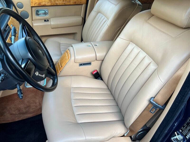 2004 Rolls-Royce Phantom 28