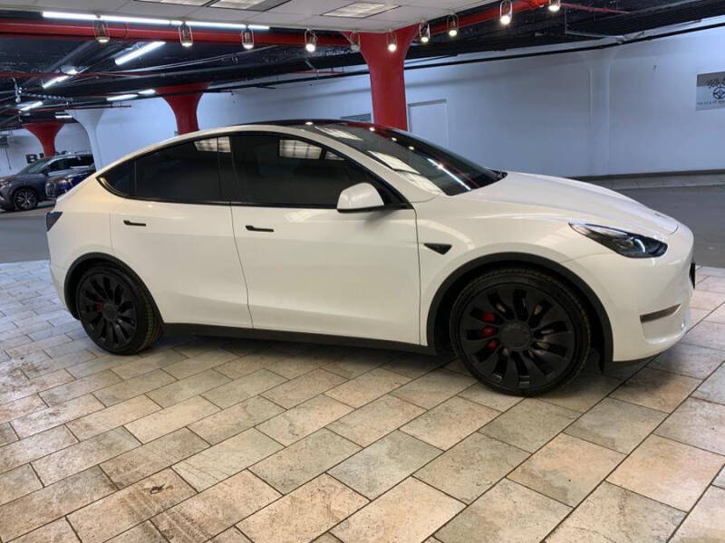 2023 Tesla Model Y Performance
