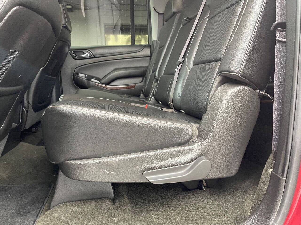 2016 GMC Yukon XL  - $25,900