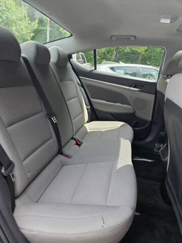 2020 Hyundai Elantra