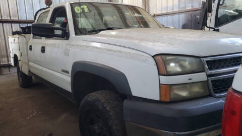 2007 Chevrolet Silverado 3500 CC Classic for sale at Wheels and Deals Auto Sales LLC in Tucker GA