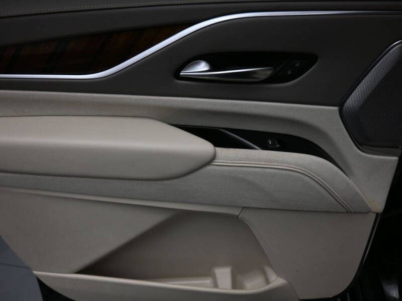 2023 Cadillac Escalade ESV Sport Platinum