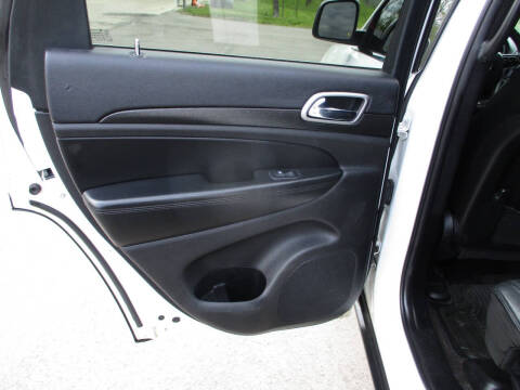 2018 Jeep Grand Cherokee Laredo E