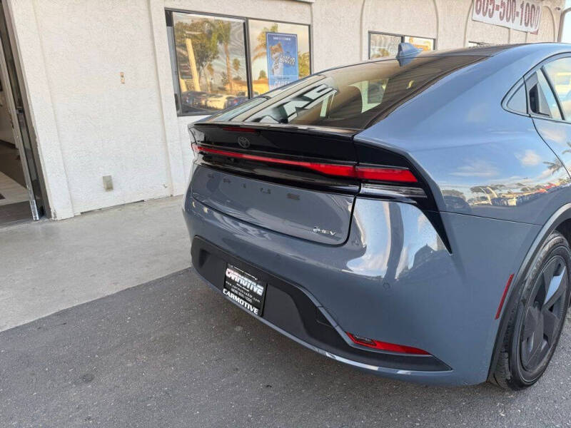 2024 Toyota Prius LE