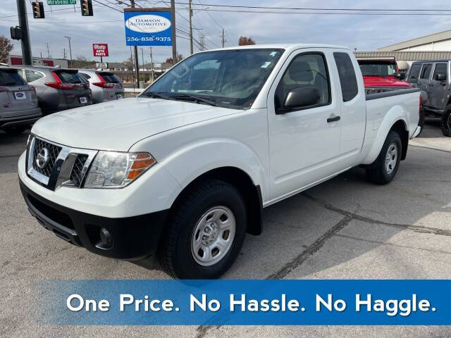 2019 Nissan Frontier S's photo