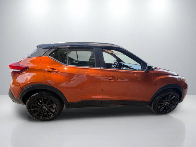 2019 Nissan Kicks S