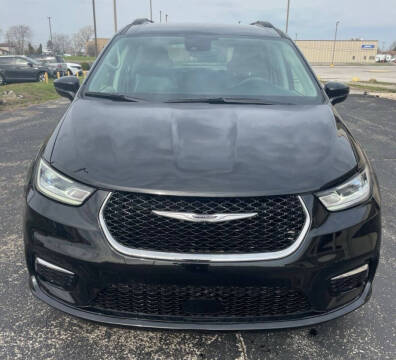 2022 Chrysler Pacifica Touring L