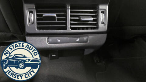 2023 Land Rover Range Rover Evoque P250 R-Dynamic SE