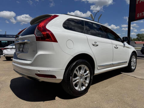 2016 Volvo XC60 T5 Drive-E