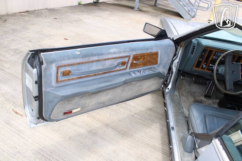 1985 Buick Riviera