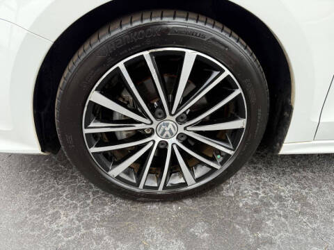 2016 Volkswagen Jetta 1.8T Sport