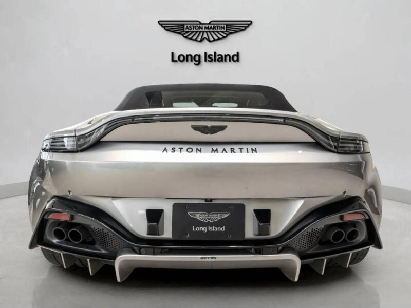 2023 Aston Martin Vantage