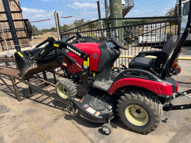2023 YANMAR SA223