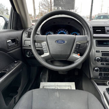 2012 Ford Fusion SE