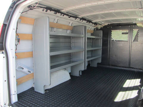 2024 Chevrolet Express 2500