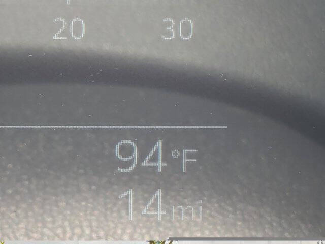 2025 Kia Carnival LX