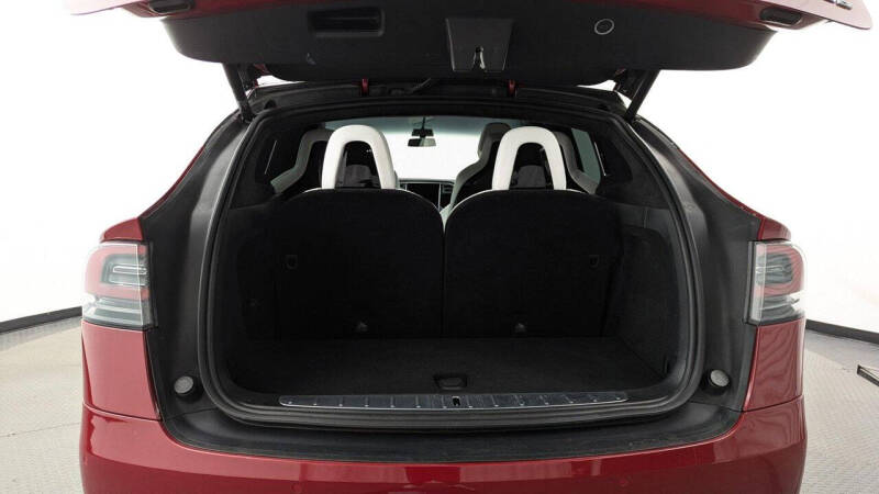 2016 Tesla Model X 90D