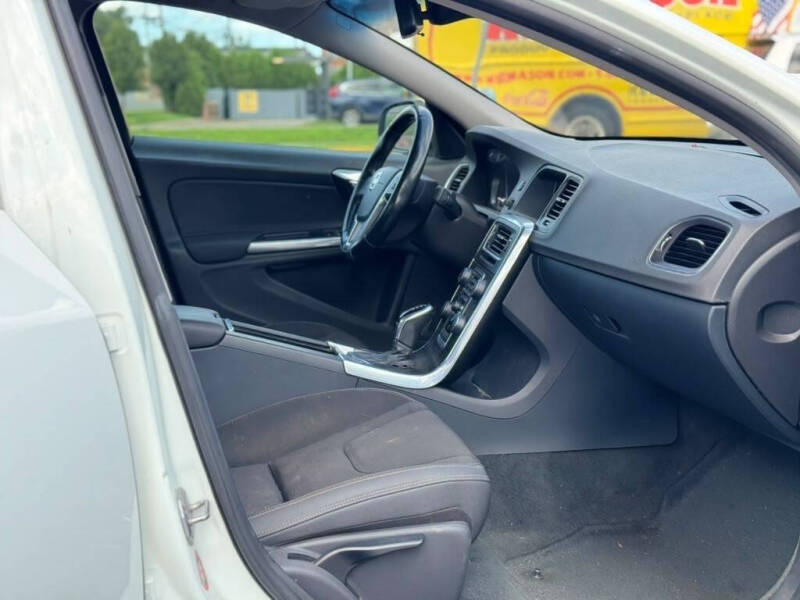 2014 Volvo S60 T5