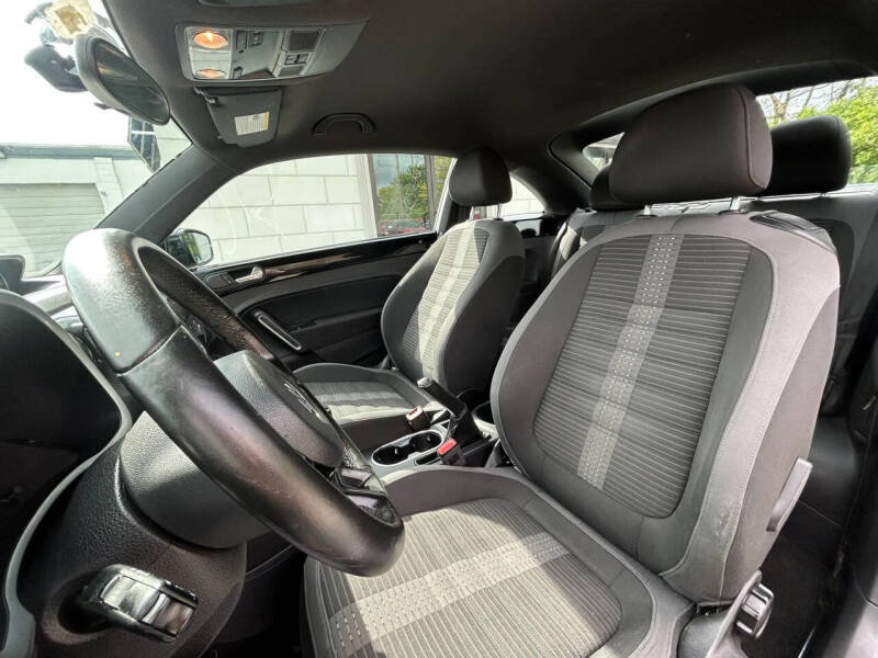 2012 Volkswagen Beetle