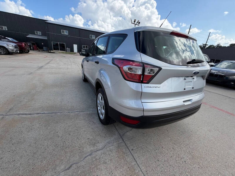 2017 Ford Escape S