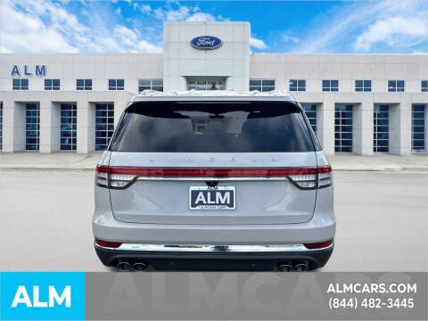 2024 Lincoln Aviator Premiere