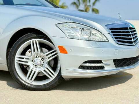 2011 Mercedes-Benz S-Class S 550
