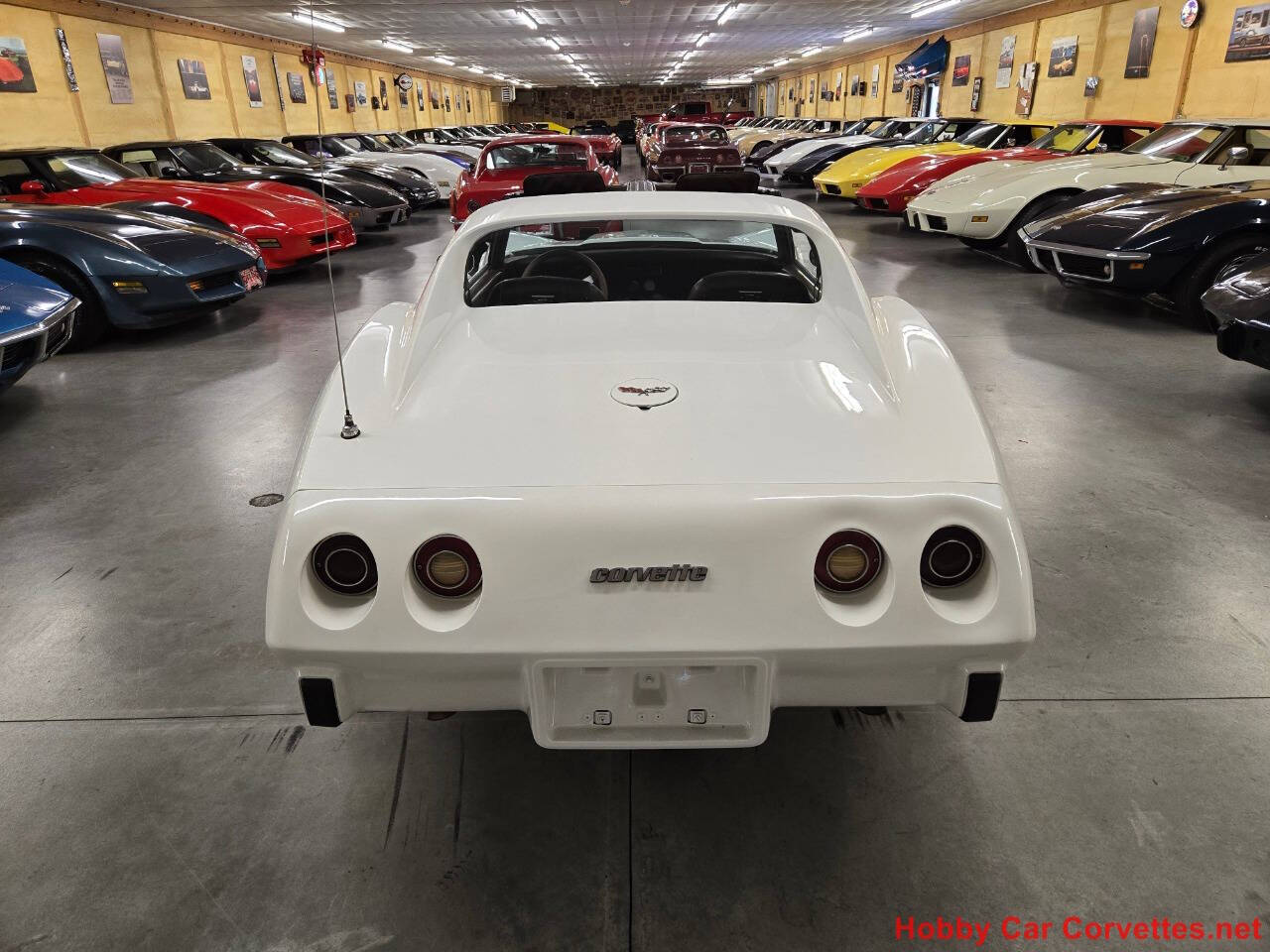 1977 Chevrolet Corvette 43