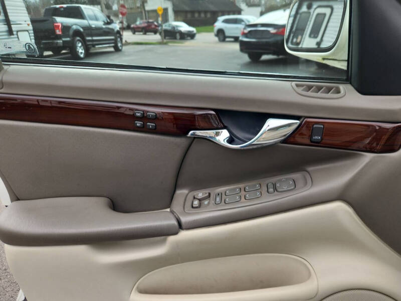 2003 Cadillac DeVille DTS