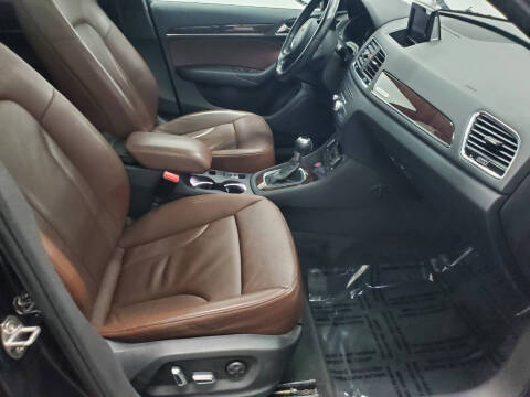 2016 Audi Q3 2.0T quattro Premium Plus