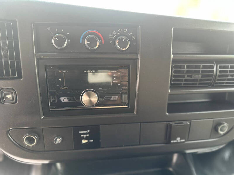 2015 GMC Savana 2500