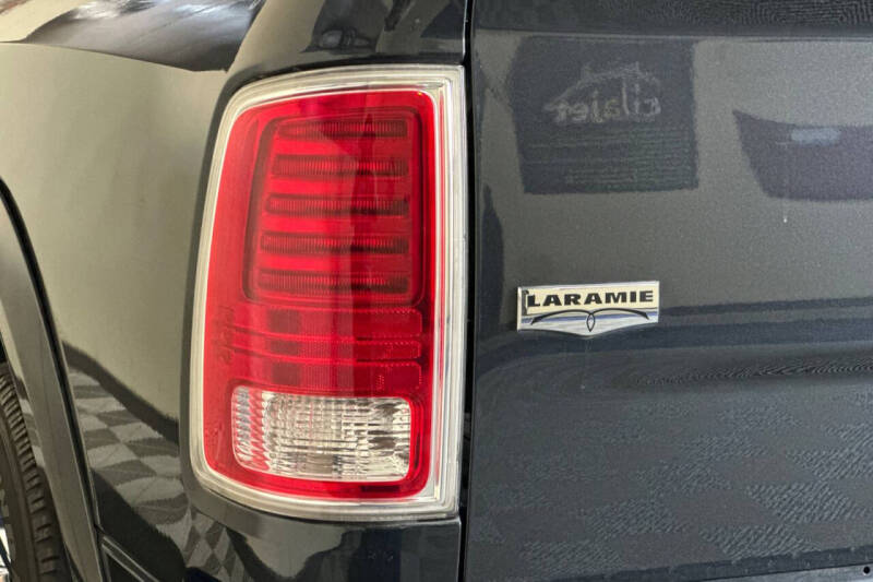 2016 RAM 1500 Laramie