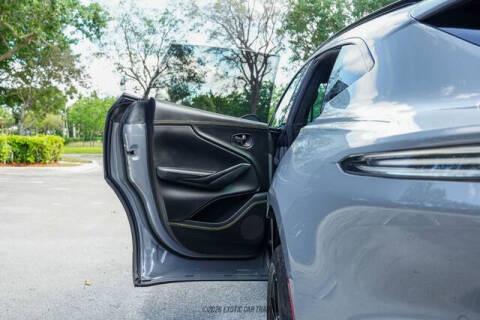 2021 Aston Martin DBX