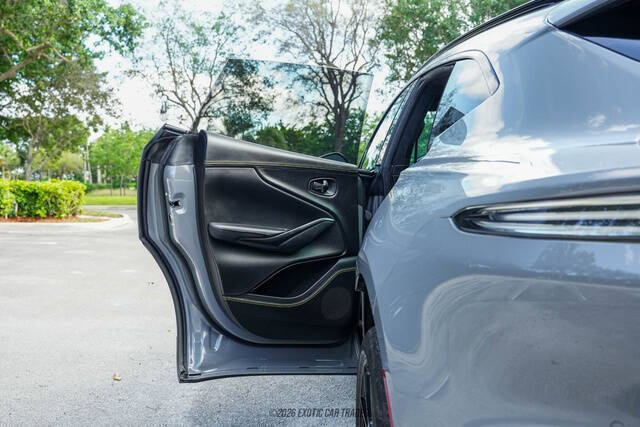 2021 Aston Martin DBX
