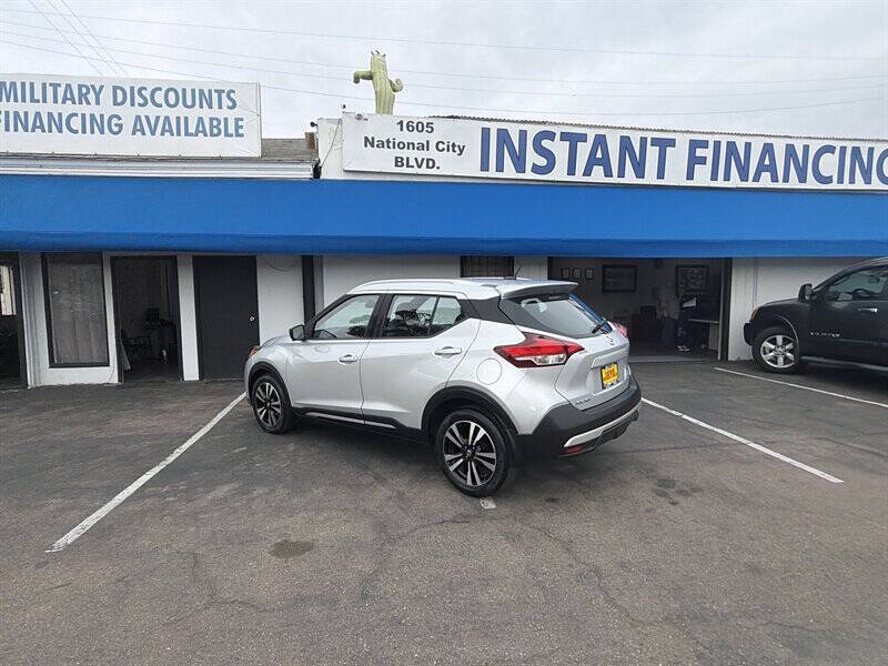 2018 Nissan Kicks SR