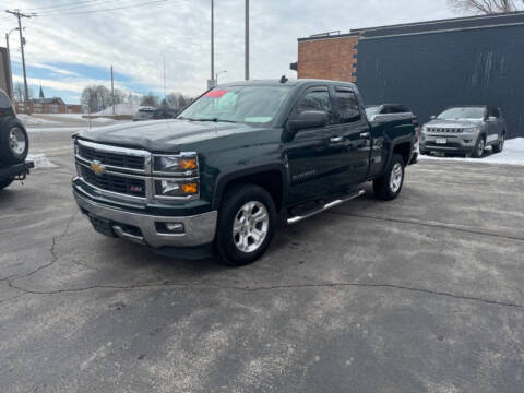2014 Chevrolet Silverado 1500 for sale at Corner Choice Motors in West Allis WI