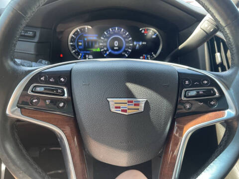 2016 Cadillac Escalade Luxury Collection