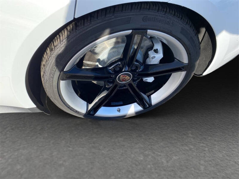 2020 Porsche Taycan Turbo