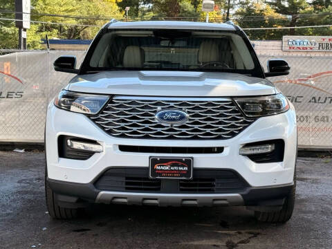 2020 Ford Explorer Platinum