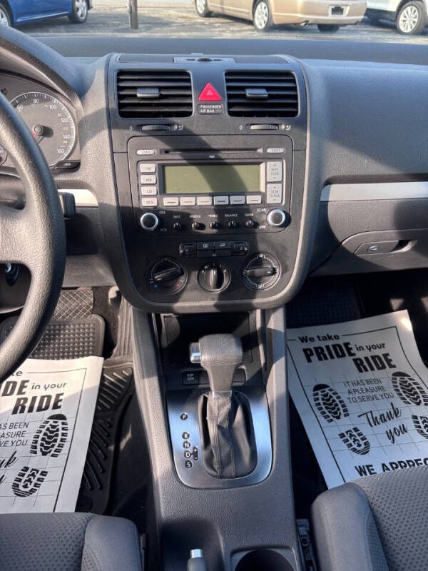 2009 Volkswagen Rabbit S PZEV