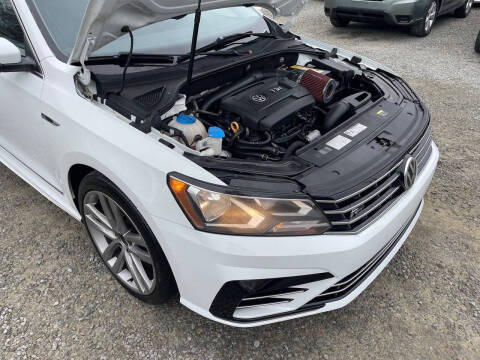 2017 Volkswagen Passat 1.8T R-Line