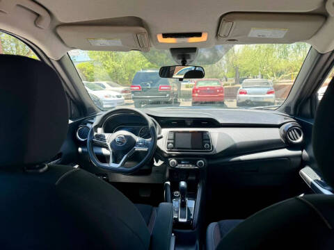 2020 Nissan Kicks SV