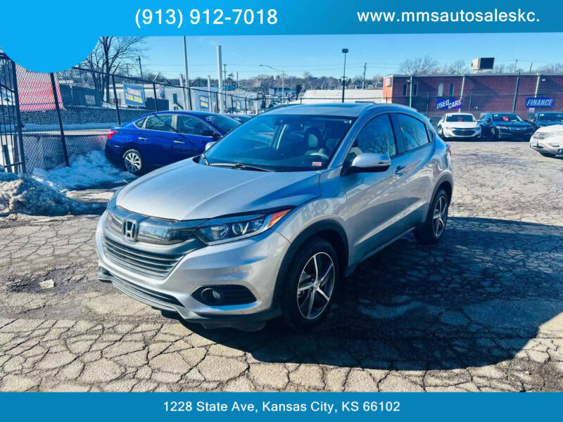 2022 Honda HR-V for sale at M&M's Auto Sales & Detail in Kansas City KS