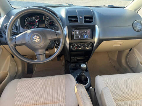 2012 Suzuki SX4 LE