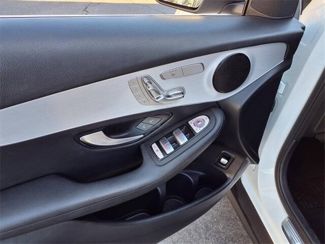 2021 Mercedes-Benz GLC GLC 300