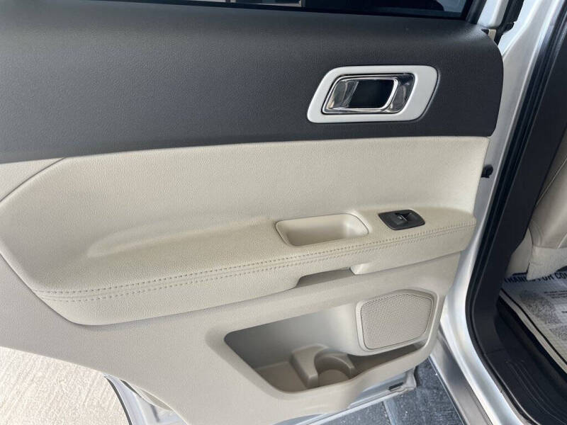 2012 Ford Explorer XLT