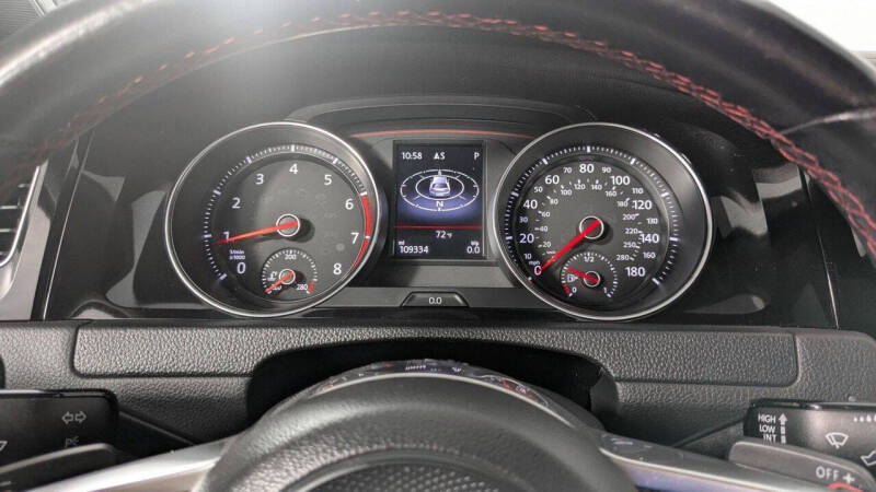 2018 Volkswagen Golf GTI SE